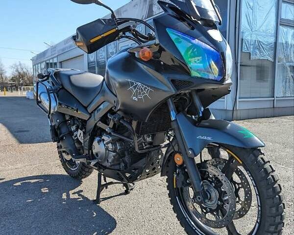 Черный Сузуки V-Strom 650, объемом двигателя 0.65 л и пробегом 70 тыс. км за 5750 $, фото 1 на Automoto.ua