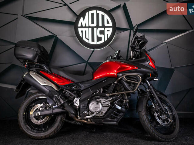 Красный Сузуки V-Strom 650, объемом двигателя 0.65 л и пробегом 11 тыс. км за 7700 $, фото 1 на Automoto.ua
