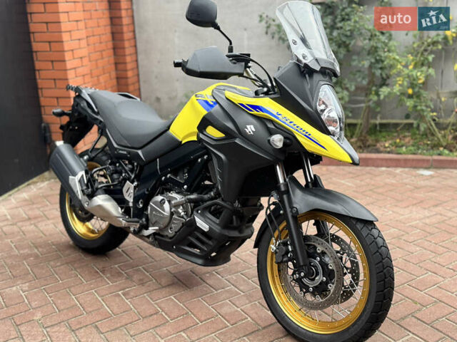 Сузуки V-Strom 650, объемом двигателя 0 л и пробегом 17 тыс. км за 8800 $, фото 1 на Automoto.ua