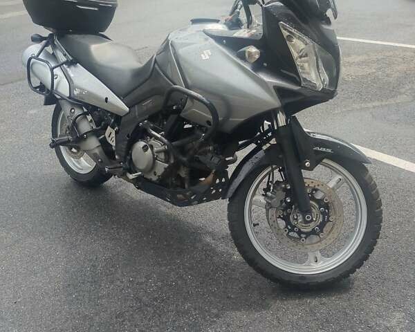 Сузуки V-Strom 650, объемом двигателя 0.65 л и пробегом 72 тыс. км за 5700 $, фото 1 на Automoto.ua