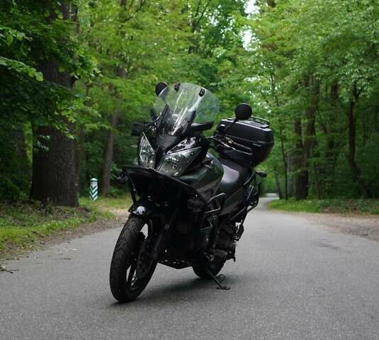 Серый Сузуки V-Strom 650, объемом двигателя 0.65 л и пробегом 52 тыс. км за 5800 $, фото 1 на Automoto.ua