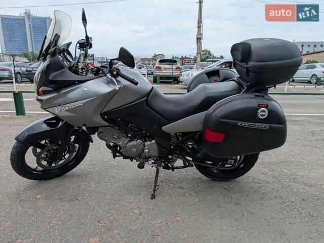 Серый Сузуки V-Strom 650, объемом двигателя 0.65 л и пробегом 43 тыс. км за 5699 $, фото 1 на Automoto.ua