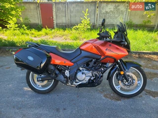 Помаранчевий Сузукі V-Strom 650, об'ємом двигуна 0 л та пробігом 35 тис. км за 5500 $, фото 1 на Automoto.ua