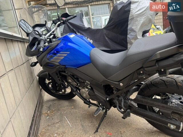 Синий Сузуки V-Strom 650/XT, объемом двигателя 0.65 л и пробегом 25 тыс. км за 8500 $, фото 1 на Automoto.ua