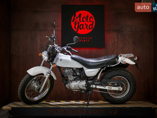 Сузуки VanVan 200, объемом двигателя 0.2 л и пробегом 14 тыс. км за 3500 $, фото 1 на Automoto.ua