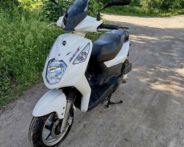 Білий Сім Орбіт, об'ємом двигуна 0.15 л та пробігом 8 тис. км за 398 $, фото 1 на Automoto.ua