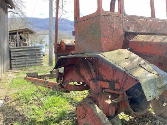 Красный Т 16, объемом двигателя 0 л и пробегом 10 тыс. км за 500 $, фото 1 на Automoto.ua