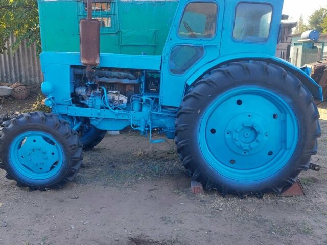 Синій Т 40АМ, об'ємом двигуна 4.15 л та пробігом 100 тис. км за 3500 $, фото 1 на Automoto.ua