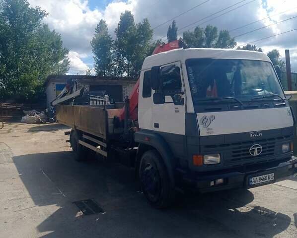 Білий TATA 1618, об'ємом двигуна 5.68 л та пробігом 232 тис. км за 17000 $, фото 1 на Automoto.ua
