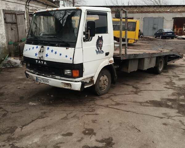 Білий TATA ЛПТ, об'ємом двигуна 5.7 л та пробігом 400 тис. км за 8000 $, фото 1 на Automoto.ua