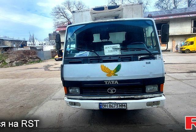 Белый TATA ЛПТ, объемом двигателя 5.7 л и пробегом 400 тыс. км за 5000 $, фото 1 на Automoto.ua