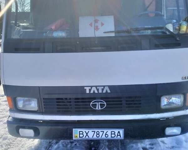 Белый TATA ЛПТ, объемом двигателя 0 л и пробегом 250 тыс. км за 7000 $, фото 1 на Automoto.ua