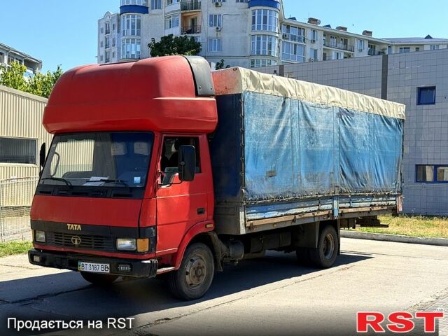 Червоний TATA ЛПТ, об'ємом двигуна 5.7 л та пробігом 400 тис. км за 4300 $, фото 1 на Automoto.ua