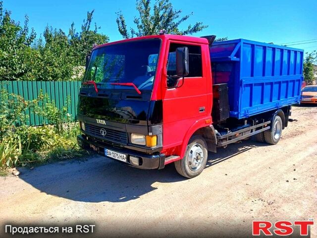 Червоний TATA ЛПТ, об'ємом двигуна 5.9 л та пробігом 0 тис. км за 16000 $, фото 1 на Automoto.ua