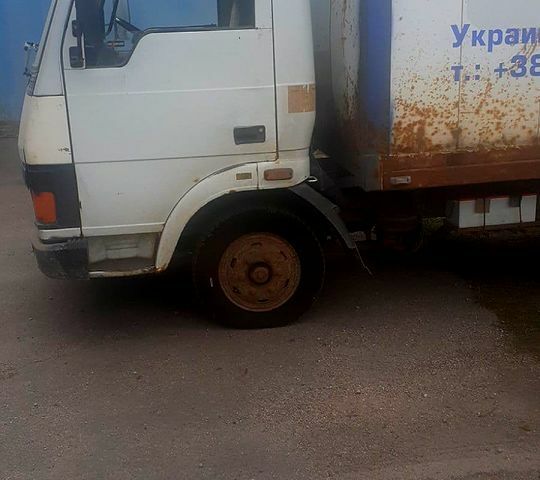 TATA ЛПТ, объемом двигателя 5.7 л и пробегом 130 тыс. км за 5190 $, фото 1 на Automoto.ua