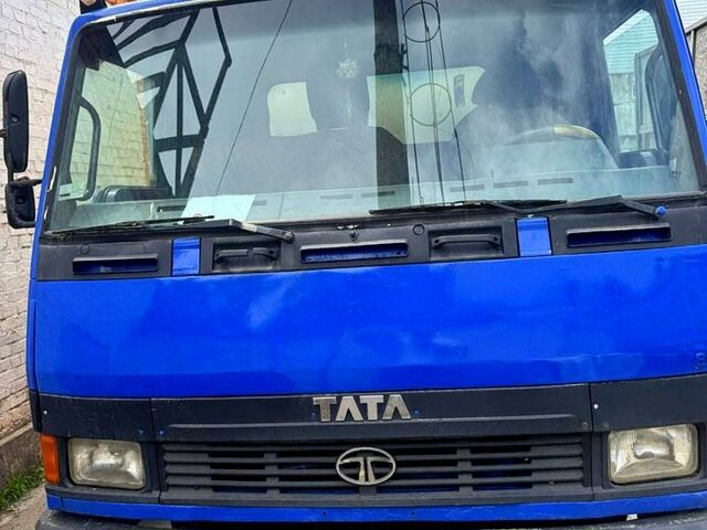 Синий TATA ЛПТ, объемом двигателя 5.7 л и пробегом 300 тыс. км за 5200 $, фото 1 на Automoto.ua