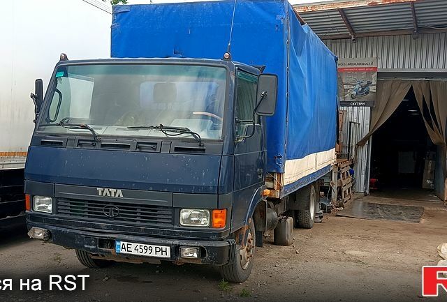 Синий TATA ЛПТ, объемом двигателя 5.7 л и пробегом 513 тыс. км за 4000 $, фото 1 на Automoto.ua