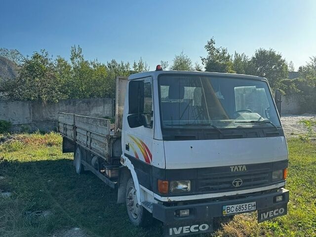 Белый TATA LPT 613, объемом двигателя 5.68 л и пробегом 94 тыс. км за 5000 $, фото 1 на Automoto.ua