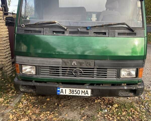 Зелений TATA LPT 613, об'ємом двигуна 5.68 л та пробігом 510 тис. км за 5075 $, фото 1 на Automoto.ua