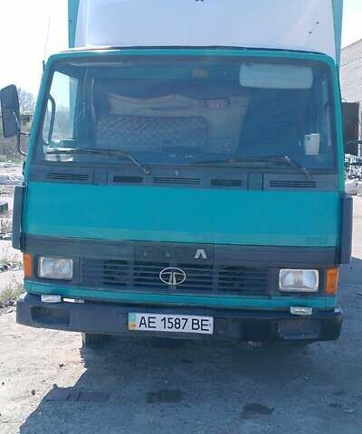 Зеленый TATA LPT 613, объемом двигателя 5.68 л и пробегом 120 тыс. км за 4200 $, фото 1 на Automoto.ua