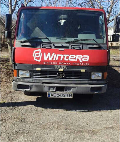 Червоний TATA Т 713.12, об'ємом двигуна 5.7 л та пробігом 142 тис. км за 6400 $, фото 1 на Automoto.ua