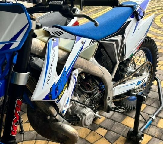 TM Рейсінг EN, об'ємом двигуна 0.25 л та пробігом 10 тис. км за 4500 $, фото 1 на Automoto.ua