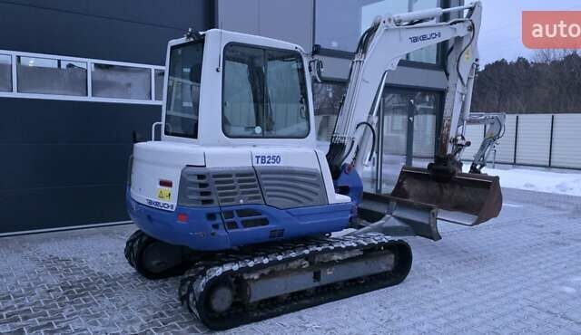 Білий Такеучі ТБ, об'ємом двигуна 2.2 л та пробігом 3 тис. км за 37500 $, фото 1 на Automoto.ua