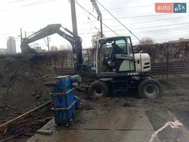 Белый Терекс ТВ, объемом двигателя 0 л и пробегом 0 тыс. км за 33000 $, фото 1 на Automoto.ua