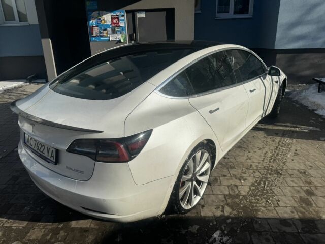 Білий Тесла Модель 3, об'ємом двигуна 0 л та пробігом 248 тис. км за 13300 $, фото 1 на Automoto.ua