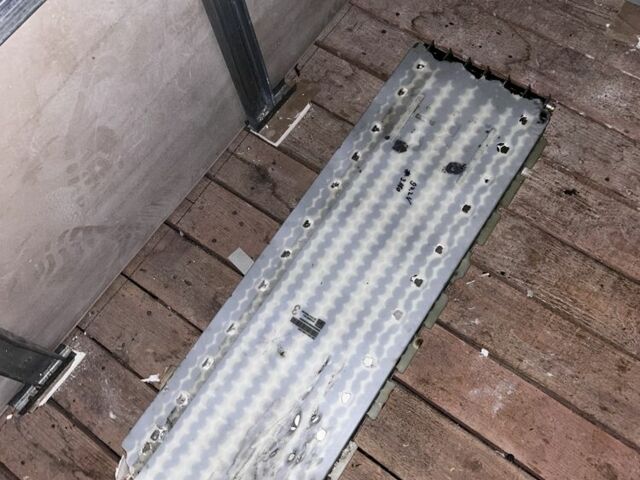 Белый Тесла Модель 3, объемом двигателя 0 л и пробегом 123 тыс. км за 391 $, фото 1 на Automoto.ua