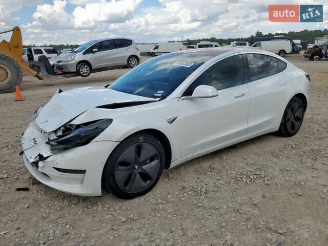 Білий Тесла Модель 3, об'ємом двигуна 0 л та пробігом 105 тис. км за 3000 $, фото 1 на Automoto.ua