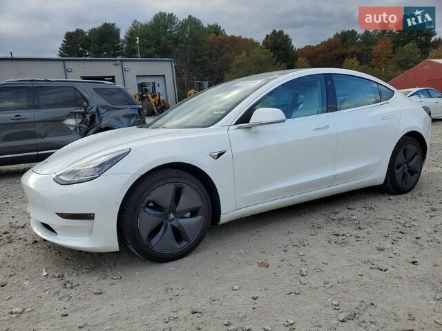 Белый Тесла Модель 3, объемом двигателя 0 л и пробегом 83 тыс. км за 4000 $, фото 1 на Automoto.ua
