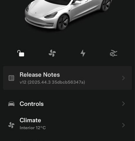 Білий Тесла Модель 3, об'ємом двигуна 0 л та пробігом 98 тис. км за 16900 $, фото 1 на Automoto.ua