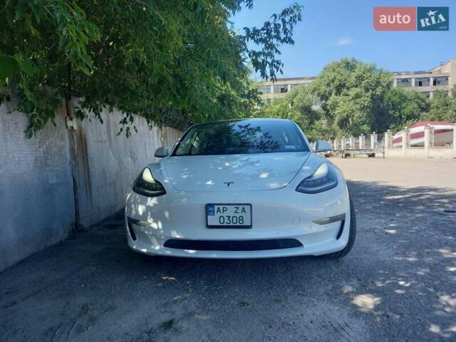 Белый Тесла Модель 3, объемом двигателя 0 л и пробегом 103 тыс. км за 25000 $, фото 1 на Automoto.ua