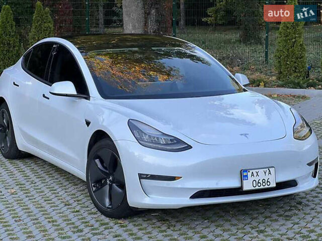 Білий Тесла Модель 3, об'ємом двигуна 0 л та пробігом 89 тис. км за 15000 $, фото 1 на Automoto.ua