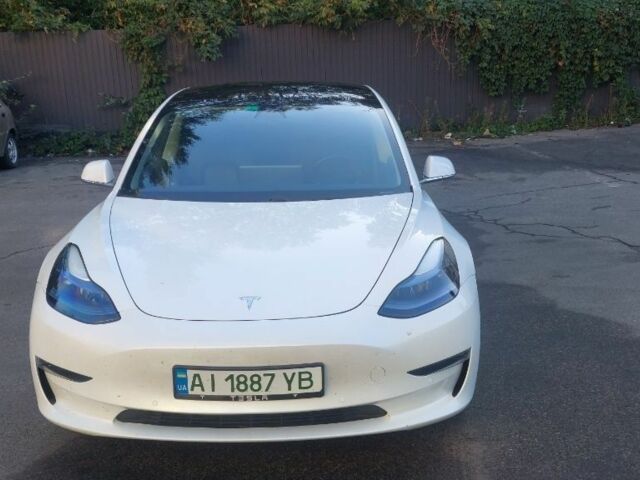 Білий Тесла Модель 3, об'ємом двигуна 0 л та пробігом 170 тис. км за 16499 $, фото 1 на Automoto.ua