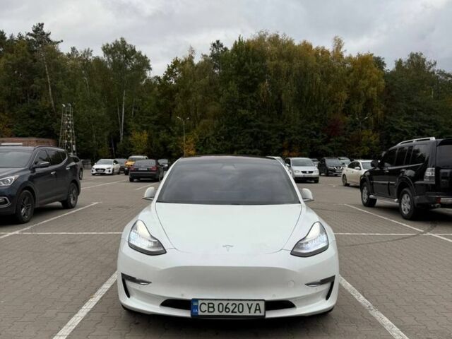 Белый Тесла Модель 3, объемом двигателя 0 л и пробегом 85 тыс. км за 14500 $, фото 1 на Automoto.ua