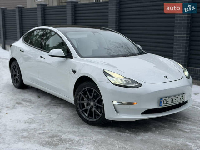 Белый Тесла Модель 3, объемом двигателя 0 л и пробегом 85 тыс. км за 14750 $, фото 1 на Automoto.ua