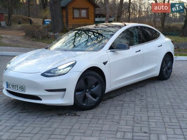 Білий Тесла Модель 3, об'ємом двигуна 0 л та пробігом 154 тис. км за 14500 $, фото 1 на Automoto.ua
