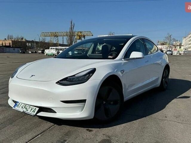 Білий Тесла Модель 3, об'ємом двигуна 0 л та пробігом 109 тис. км за 13500 $, фото 1 на Automoto.ua