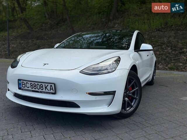 Белый Тесла Модель 3, объемом двигателя 0 л и пробегом 78 тыс. км за 16500 $, фото 1 на Automoto.ua