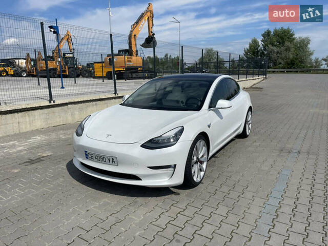 Белый Тесла Модель 3, объемом двигателя 0 л и пробегом 87 тыс. км за 19999 $, фото 1 на Automoto.ua