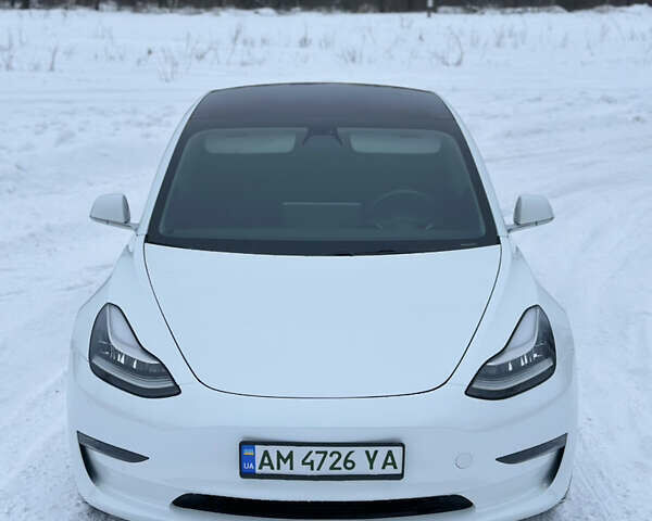 Белый Тесла Модель 3, объемом двигателя 0 л и пробегом 60 тыс. км за 19399 $, фото 1 на Automoto.ua