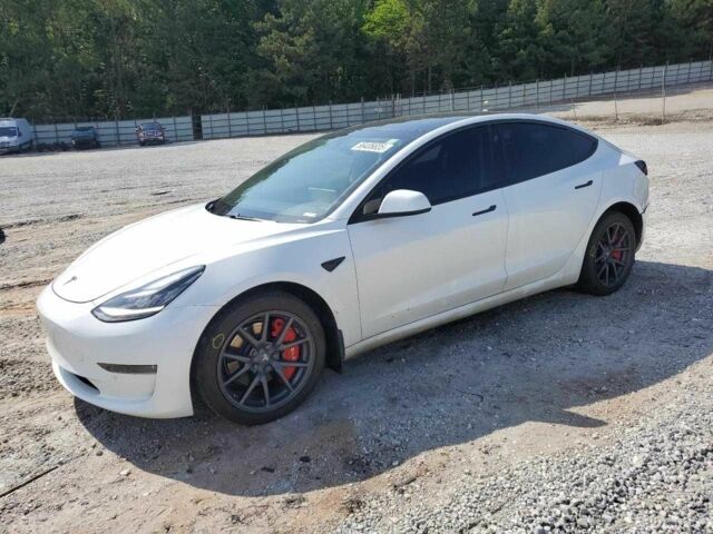 Белый Тесла Модель 3, объемом двигателя 0 л и пробегом 56 тыс. км за 6500 $, фото 1 на Automoto.ua
