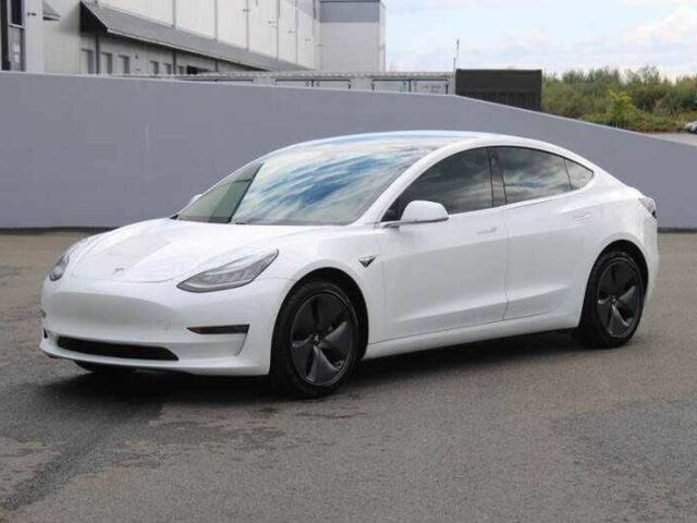 Білий Тесла Модель 3, об'ємом двигуна 0 л та пробігом 34 тис. км за 7920 $, фото 1 на Automoto.ua