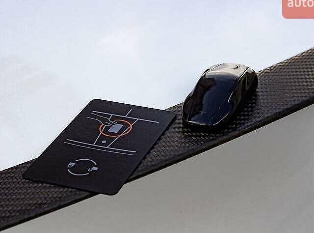 Білий Тесла Модель 3, об'ємом двигуна 0 л та пробігом 68 тис. км за 14500 $, фото 1 на Automoto.ua