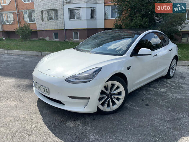 Белый Тесла Модель 3, объемом двигателя 0 л и пробегом 99 тыс. км за 20000 $, фото 1 на Automoto.ua