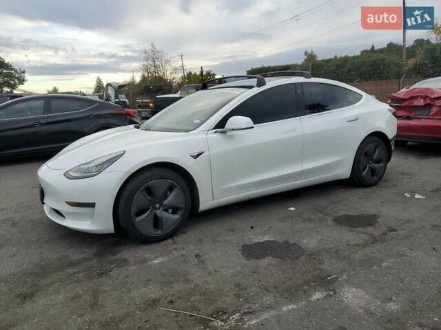Тесла Модель 3 2020 у Львові на Automoto.ua Білий Тесла Модель 3, об'ємом двигуна 0 л та пробігом 107 тис. км за 3000 $, фото 1 на Automoto.ua