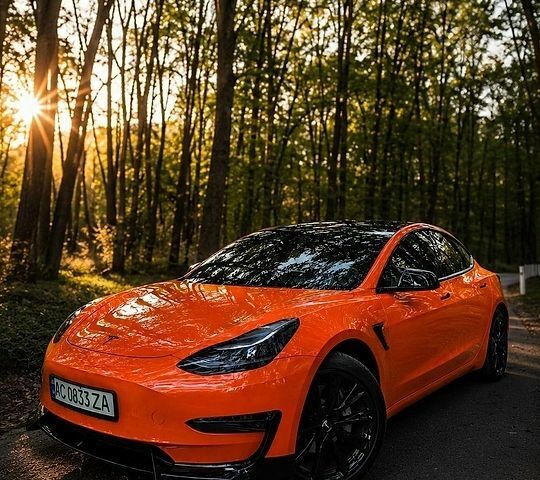 Білий Тесла Модель 3, об'ємом двигуна 0 л та пробігом 84 тис. км за 17000 $, фото 1 на Automoto.ua