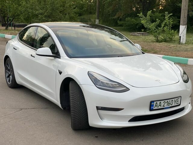 Білий Тесла Модель 3, об'ємом двигуна 0 л та пробігом 168 тис. км за 18900 $, фото 1 на Automoto.ua
